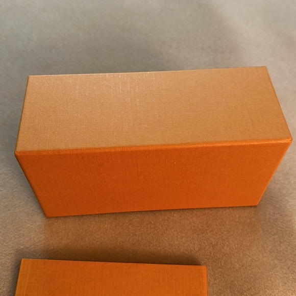 Louis Vuitton Empty Sunglass Box - Picture 4 of 8